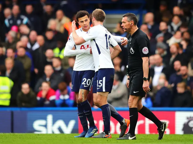 Inilah Para Pemain Sepak Bola Dunia Yang Terlibat Bromance