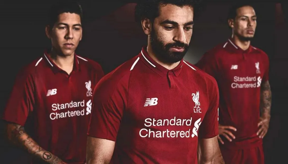 Adidas &amp; Nike Berebut Kontrak Liverpool Untuk Pecahkan Rekor £750 Juta di Man United