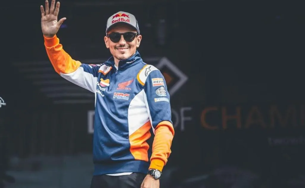 Kenapa Sih Lorenzo Pensiun Dari MotoGP? Jadi Ternyata Ini Alasannya