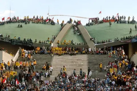 Bapak Reformasi Seharusnya BJ Habibie, Bukan Amien Rais, Ini Alasannya