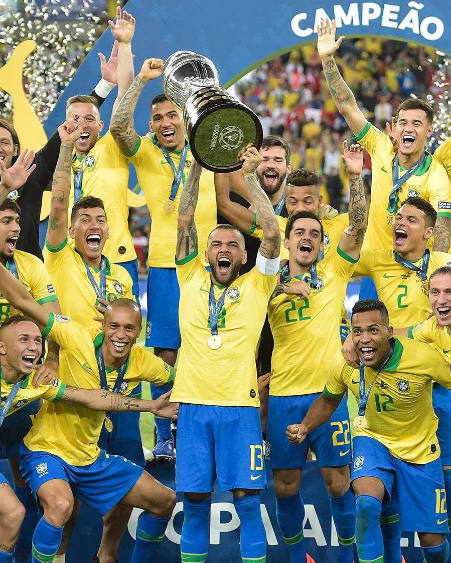 Brasil Juara Copa America 2019, Gabriel Jesus Mendapat Kartu Merah
