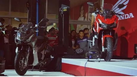 honda-adv150-bari-diperkenalkan-di-filipina-harganya-setara-motor-250cc