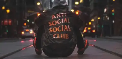 Fakta Unik Yang Jarang Diketahui Banyak Orang Tentang Brand Anti Social Social Club