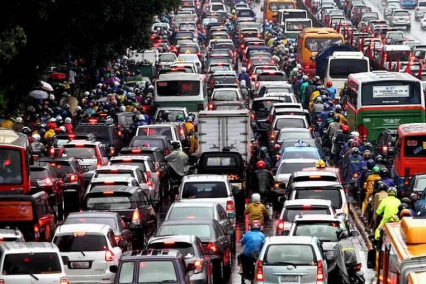 Jakarta Kota Termacet Ke 7 Di Dunia, Warga Wajib Tahu Tips Mengemudi Saat Macet