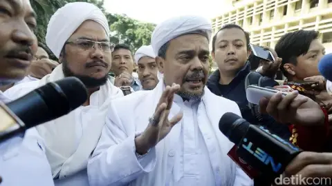 Dubes RI Di Arab Saudi: Rizieq Bacakan Doa Dengan Suara Keras, Ini Tak Etis