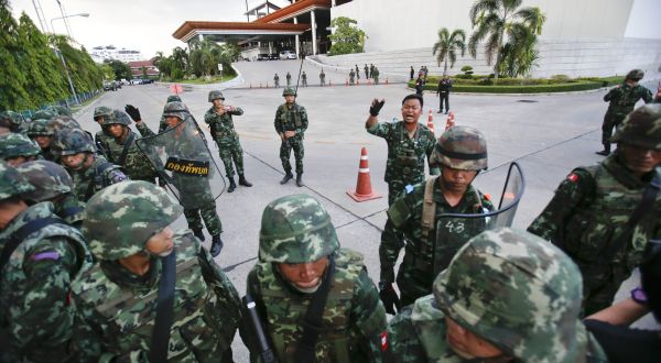 dunia-melihat-sejarah-kudeta-militer-thailand