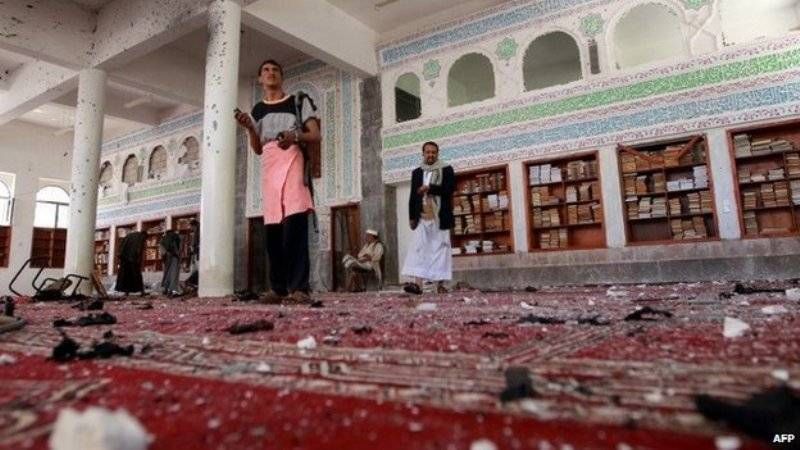 Darah Korban Bom Masjid Yaman Mengalir seperti Sungai