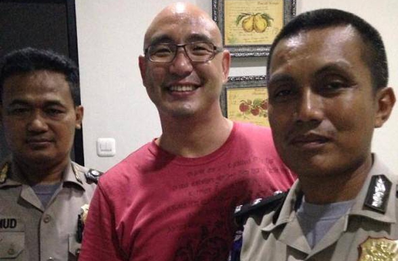 Tjong Huandra Limanau - Pelanggar Lalu Lintas yang Tuduh Polisi Rasis Minta Maaf