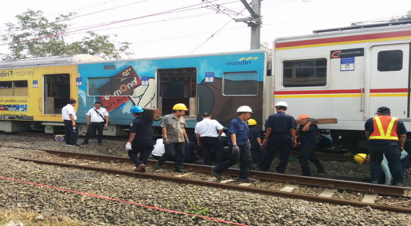 berita-anjlok-krl-anjlok-di-antara-stasiun-kebayoran-pondok-ranji