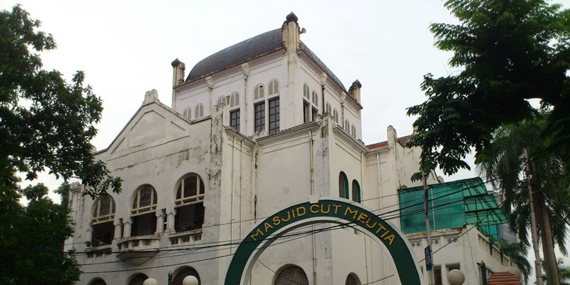 4 Kecamatan Dengan Rasio Jumlah Gereja & Masjid Yang Hampir Berimbang