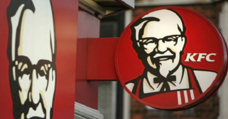 Bakteri Tinja Ditemukan Dalam Es Batu KFC