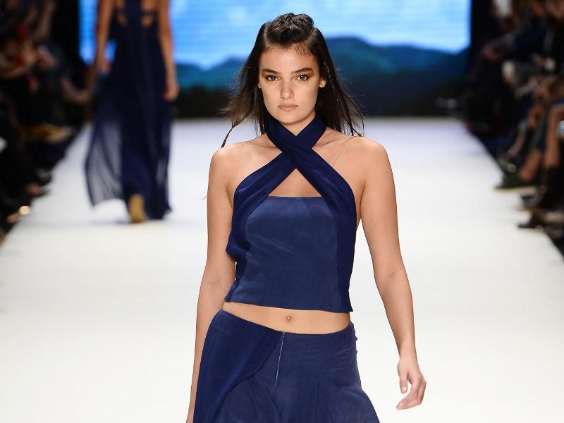 ledek-erdogan-model-cantik-turki-dinyatakan-bersalah