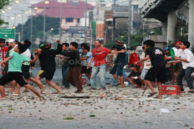 Tawuran, 10 Anggota Geng Gaplek dan Kamus Diringkus Polisi