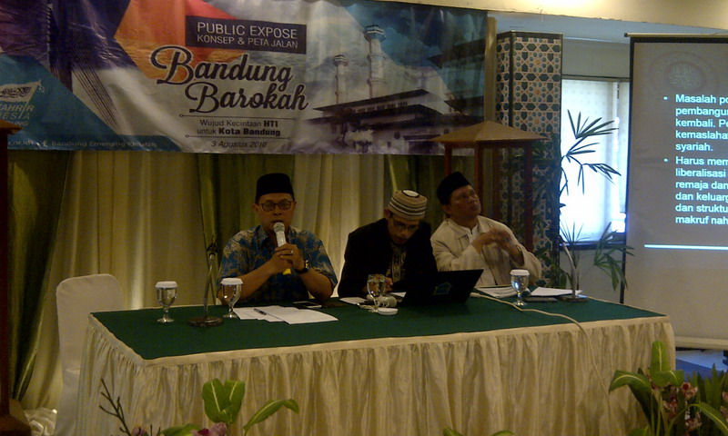 HTI Ingin Kota Bandung Berbasis Syariah Seperti Aceh