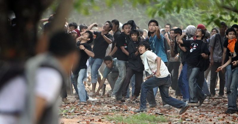 Bentrok di Tempat Hiburan Malam, Dua Orang Tewas