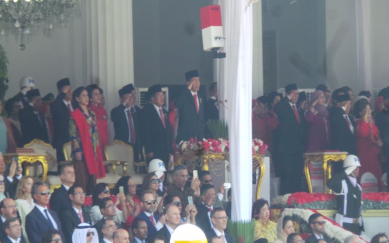 JK Kembali Tidak Hormat Saat Pengibaran Bendera