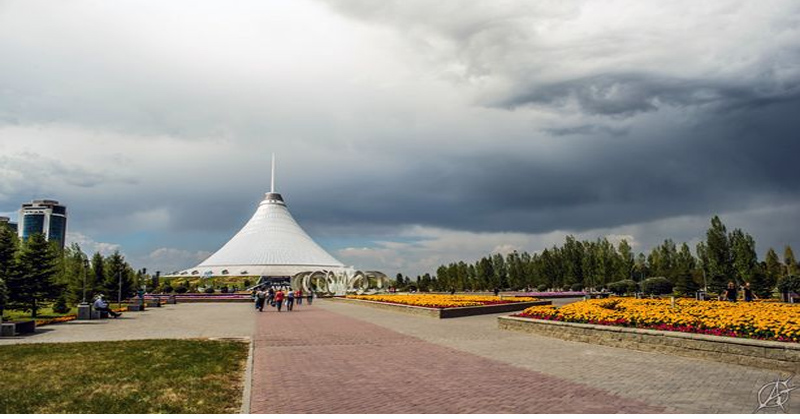 penampakan--mata-tuhan--di-langit-kazakhstan-hebohkan-netizen