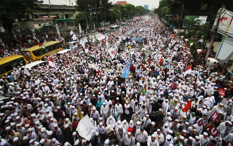 Takut Demo 4 November Rusuh, Begini Cara Nyelametin Diri Gan