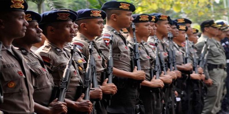 Begini Cara Kreatif Polisi Kita Amankan Demo 4 November