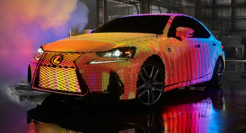 Keren gan, Lexus Gunakan 42 Ribu Lampu LED untuk Wrapping Bodi Mobilnya