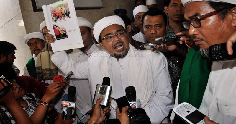 sebut-kasusnya-dipolitisasi-dari-malaysia-habib-rizieq-pilih-balik-lagi-ke-makkah