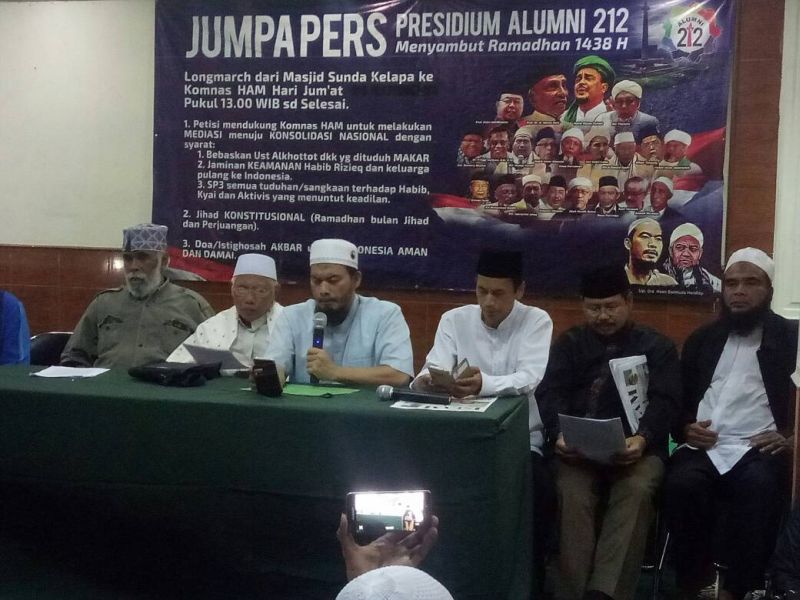 Alumni 212 Meminta Jokowi Bantu Hentikan Kriminalisasi Ulama