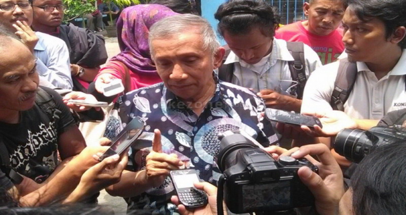amien-rais-sebut-kpk-sudah-lembek-jadi-perlu-quotturun-mesinquot