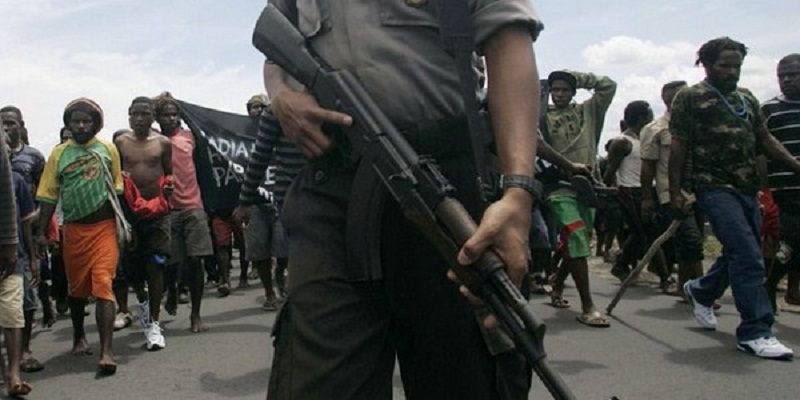 Koramil di Yahukimo Diserang KKB, 1 Anggota TNI Gugur dan 1 Lainnya Terluka Bacok