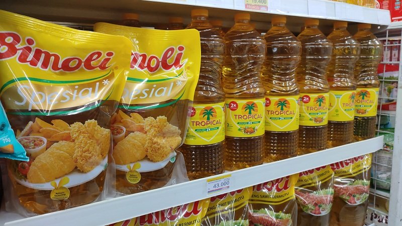 Syok Harga Minyak Goreng Bisa Rp70.000/Liter, Emak-Emak: Gila dan Aneh