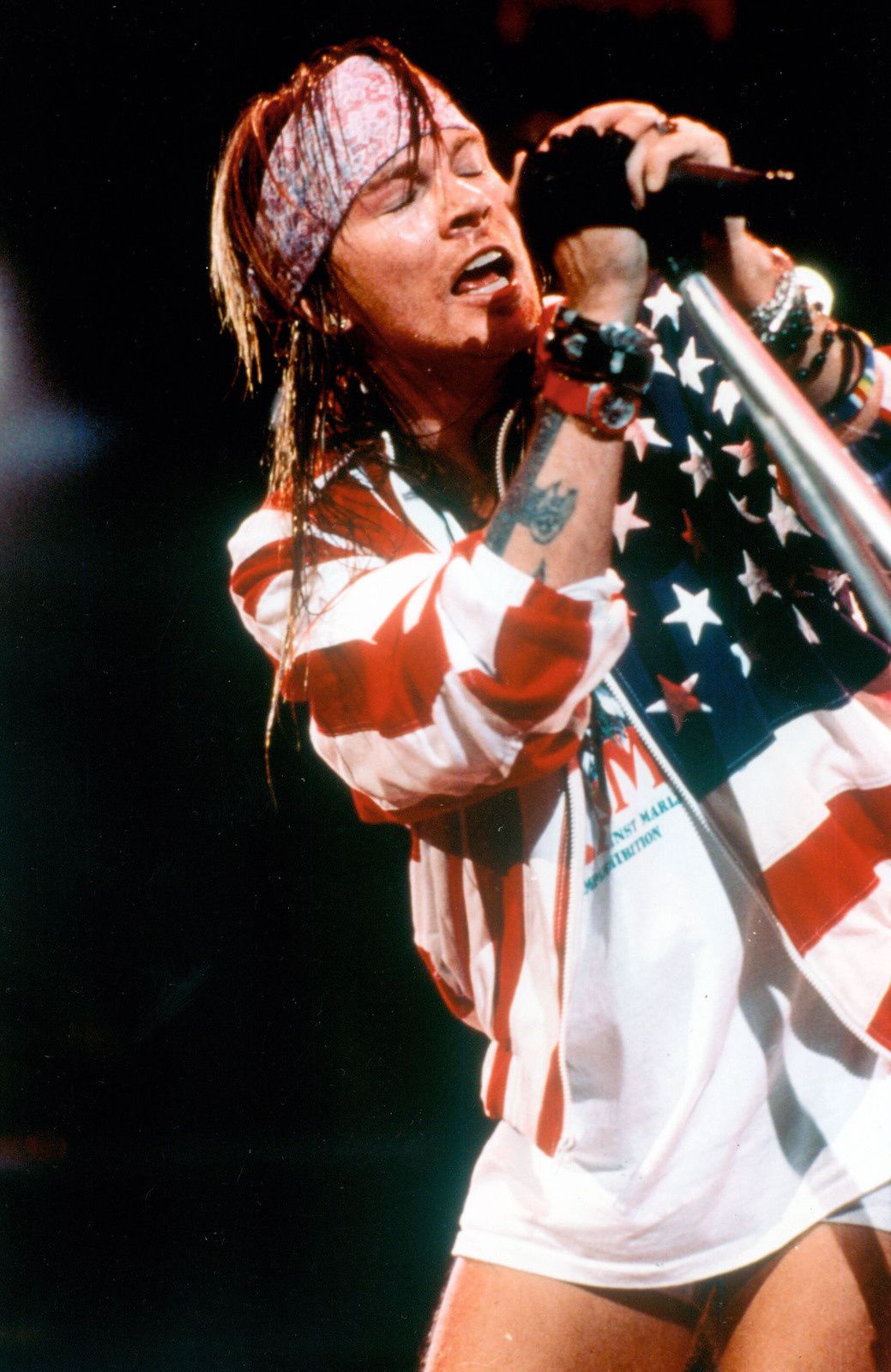 Rivalitas Axl Rose dan Kurt Cobain Di Awal Tahun 90an