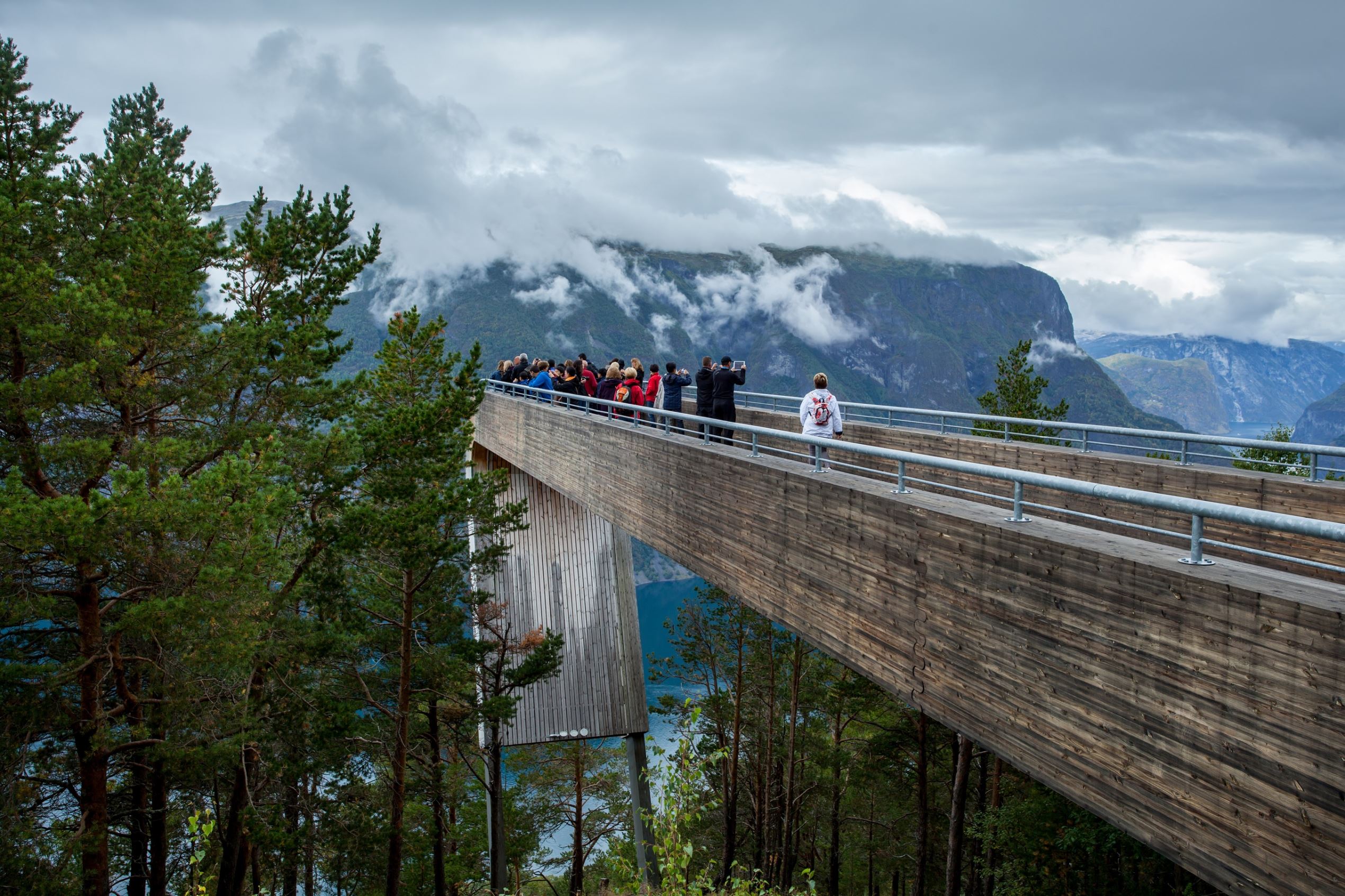 Skywalk Paling Keren di Dunia