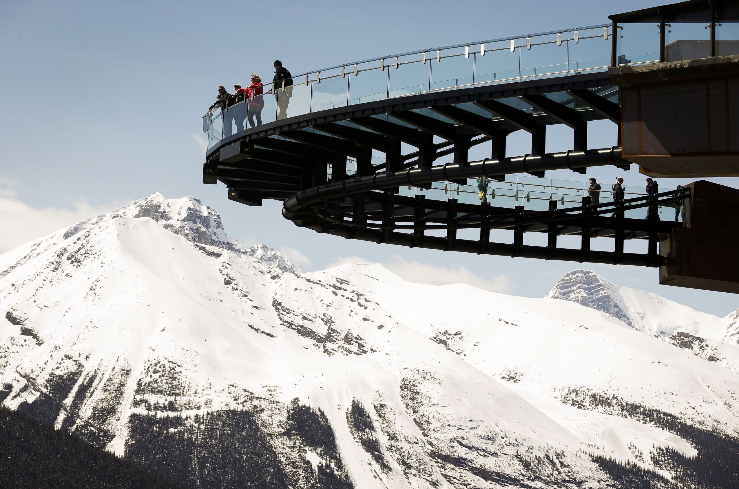 Skywalk Paling Keren di Dunia