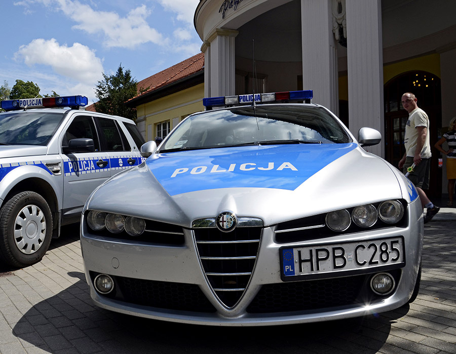 Mobil - Mobil Polisi Terkeren Dari Berbagai Negara