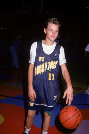 Hari ini Leonardo Dicaprio Genap 40 tahun, yuk intip fakta dan perubahan penampilanya