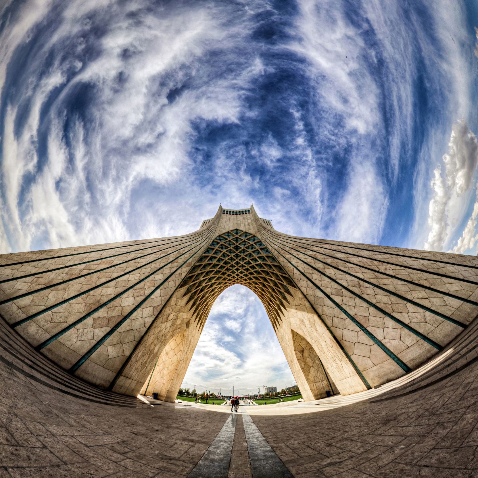 Arsitektur Menawan dari Iran