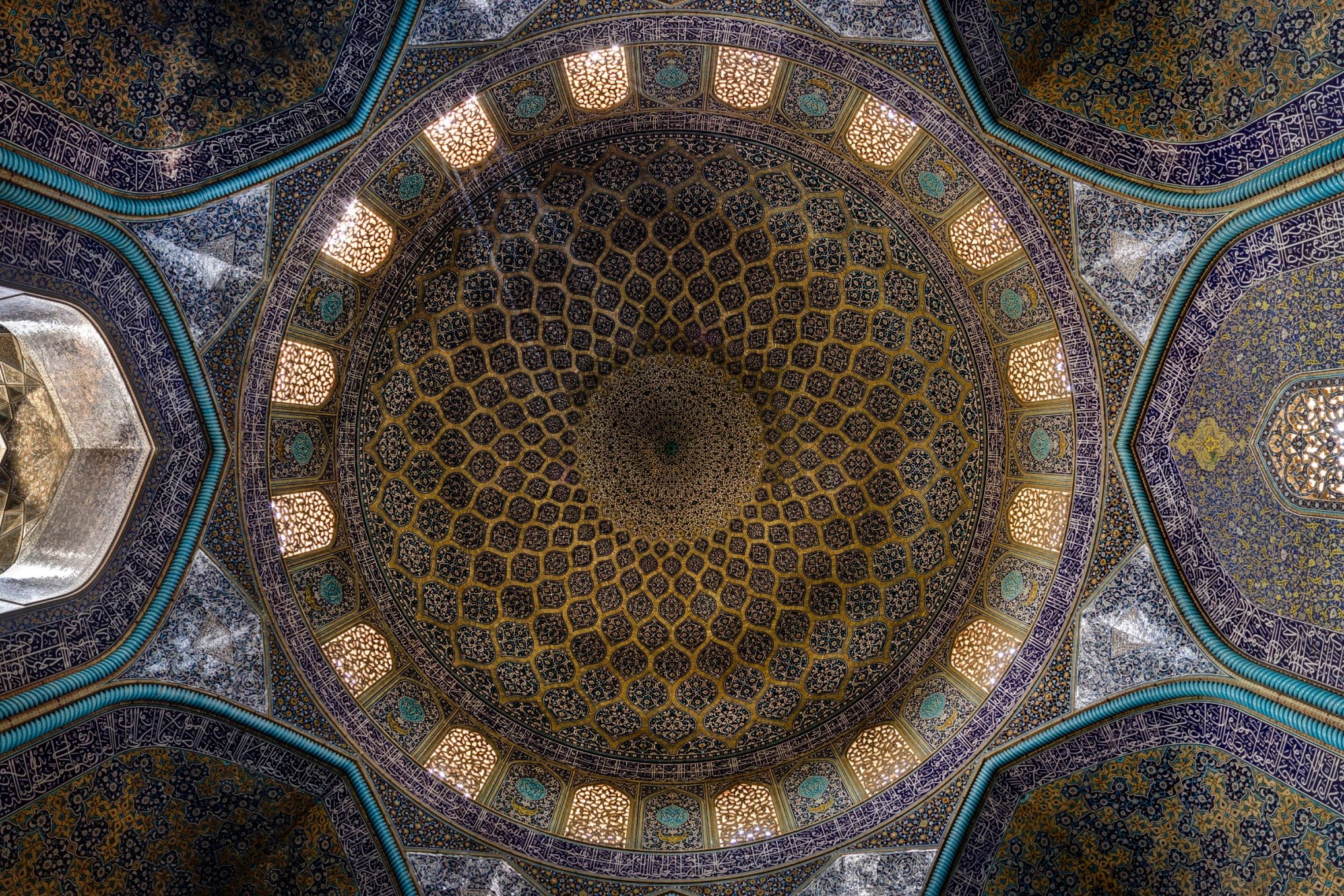 Arsitektur Menawan dari Iran