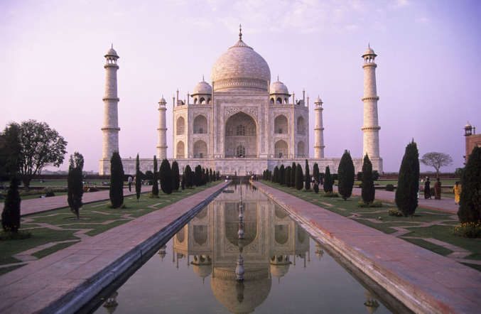 Beberapa Fakta Mengenai Taj Mahal