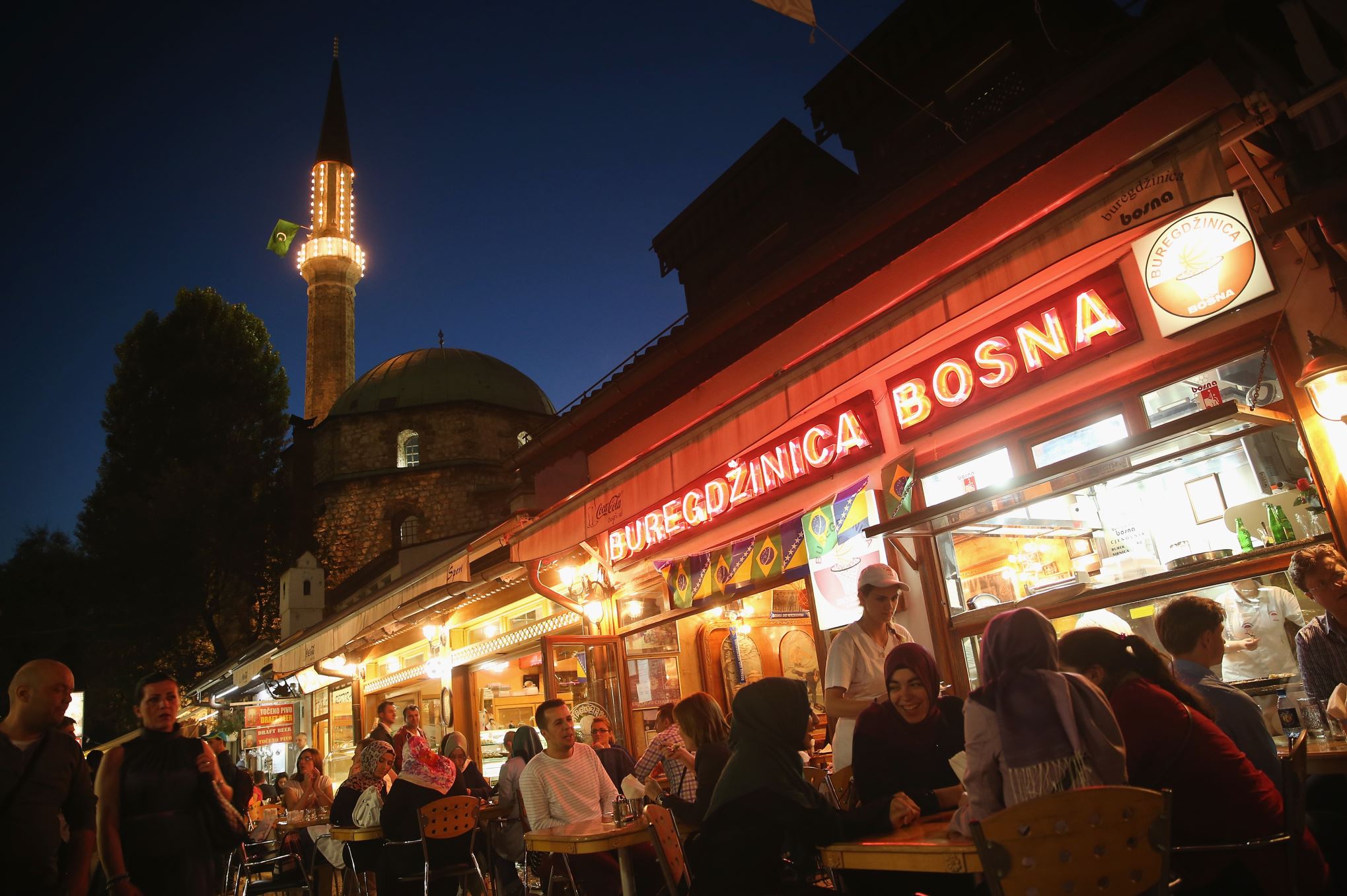 Aneka Makanan Pinggiran dari Seluruh Dunia