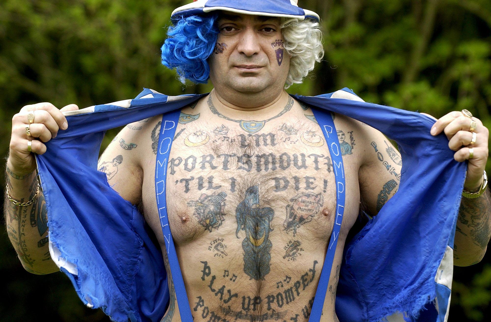 Tato Fantastik para Penggemar Fanatik, [AGAN PUNYA?]