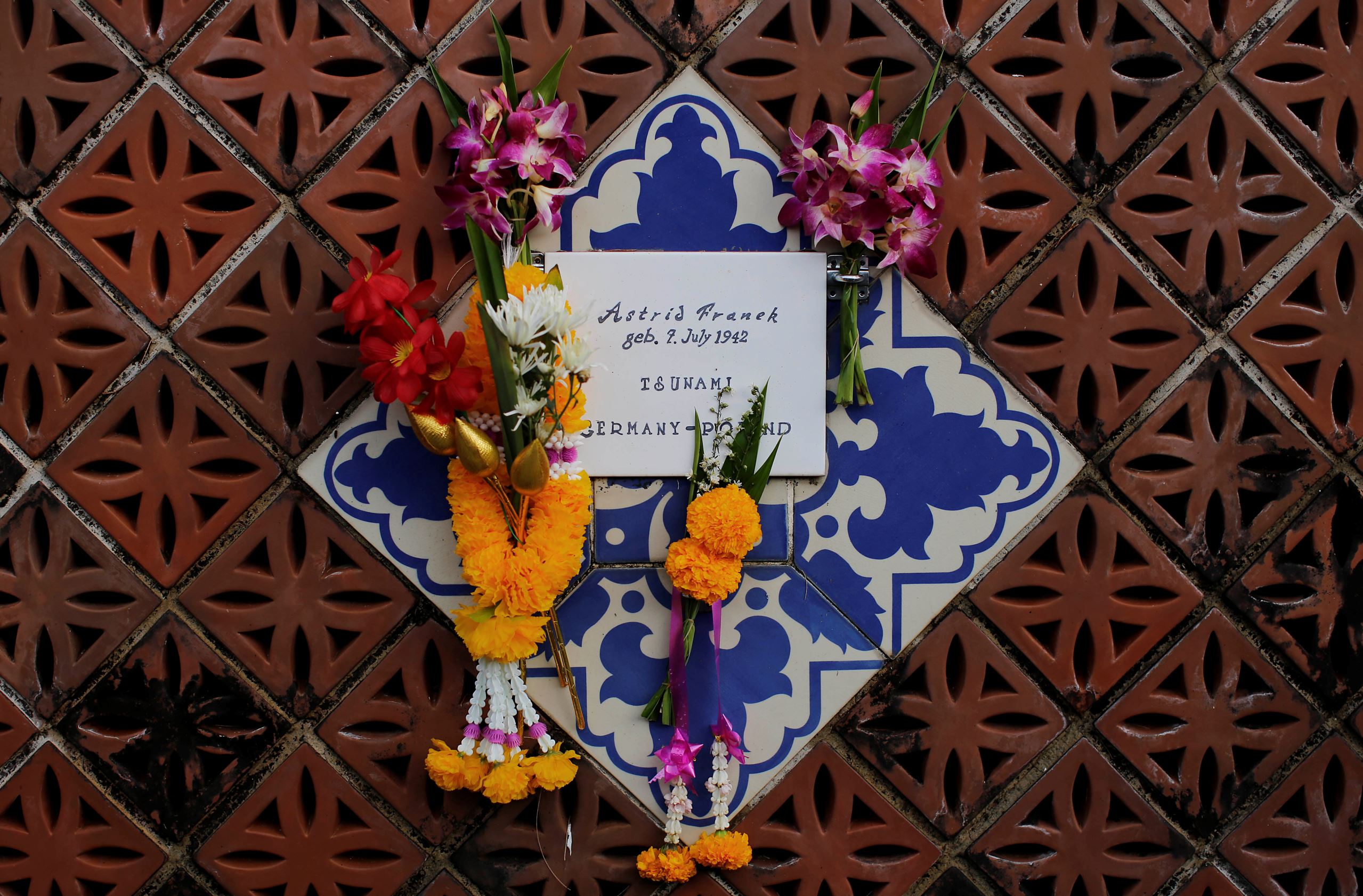 Dunia Mengenang Tsunami Aceh