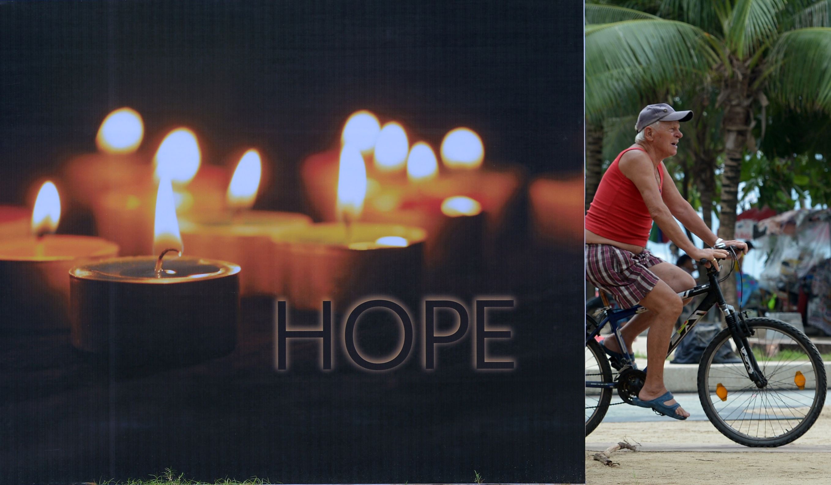 Dunia Mengenang Tsunami Aceh