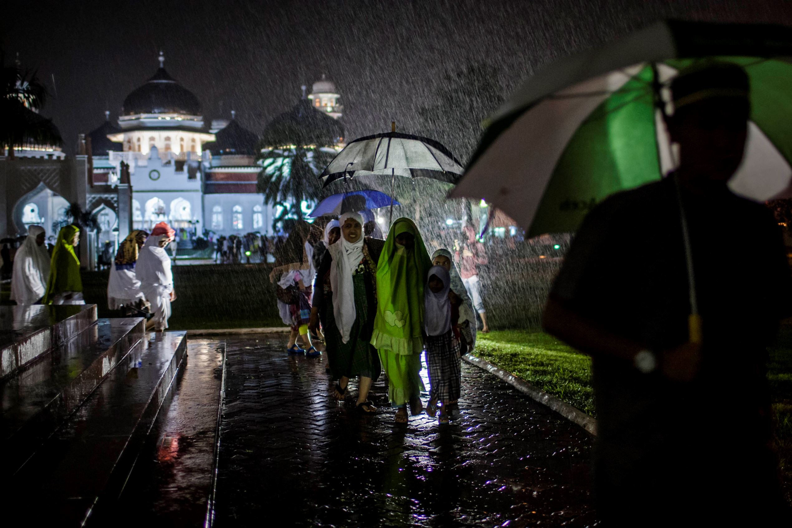 Dunia Mengenang Tsunami Aceh