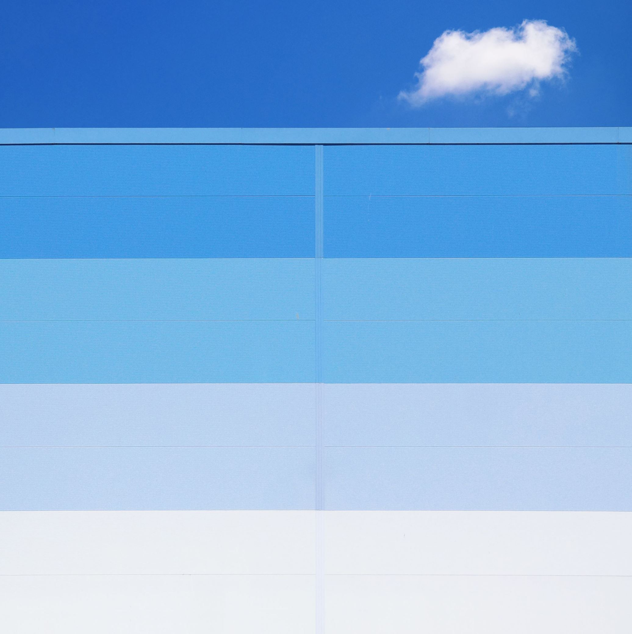 Menikmati Indahnya Gedung Warna-Warni di Kota Istanbul