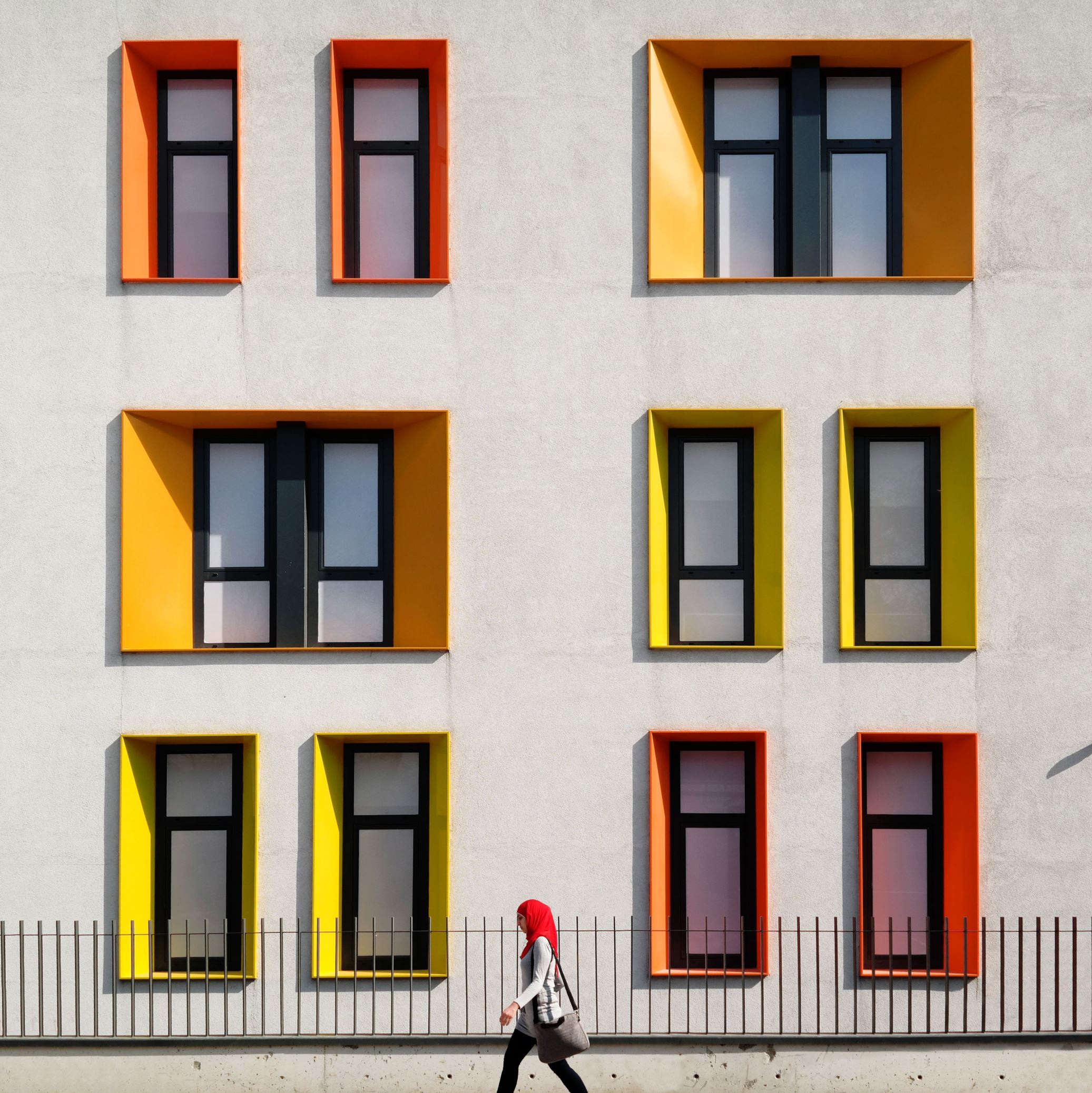 Menikmati Indahnya Gedung Warna-Warni di Kota Istanbul