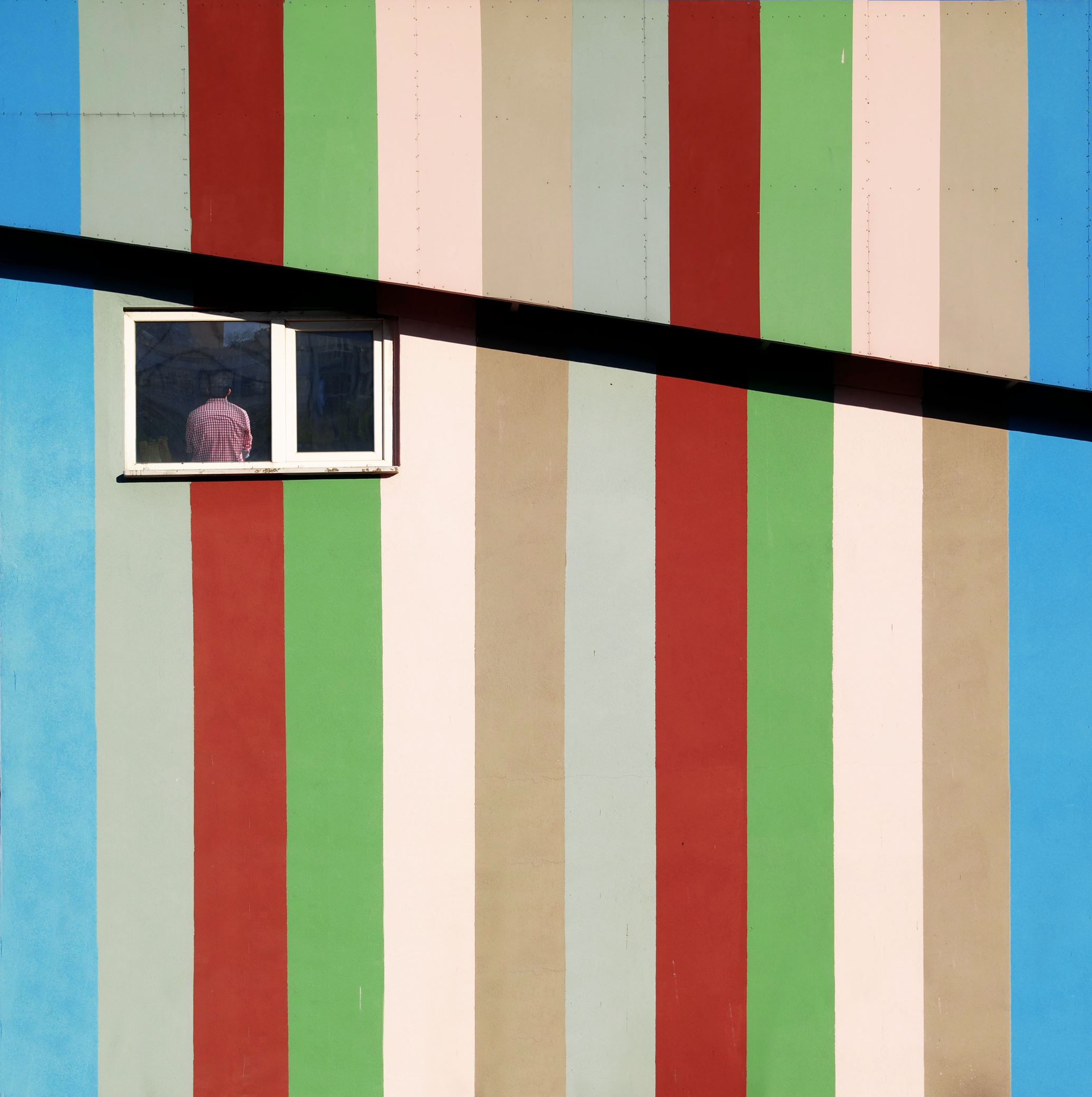 Menikmati Indahnya Gedung Warna-Warni di Kota Istanbul