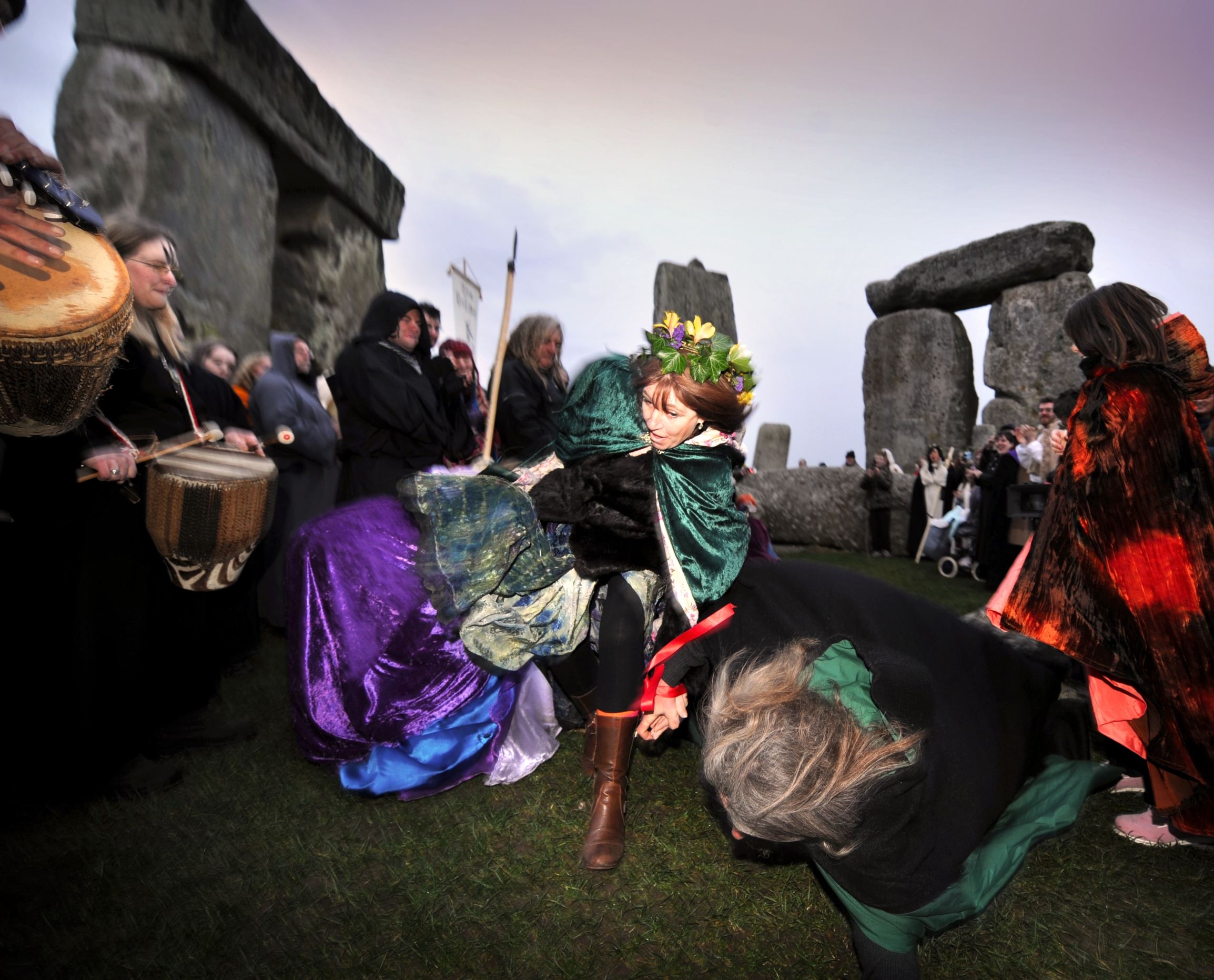 Perayaan Menyambut Datangnya Musim Semi di Berbagai Negara