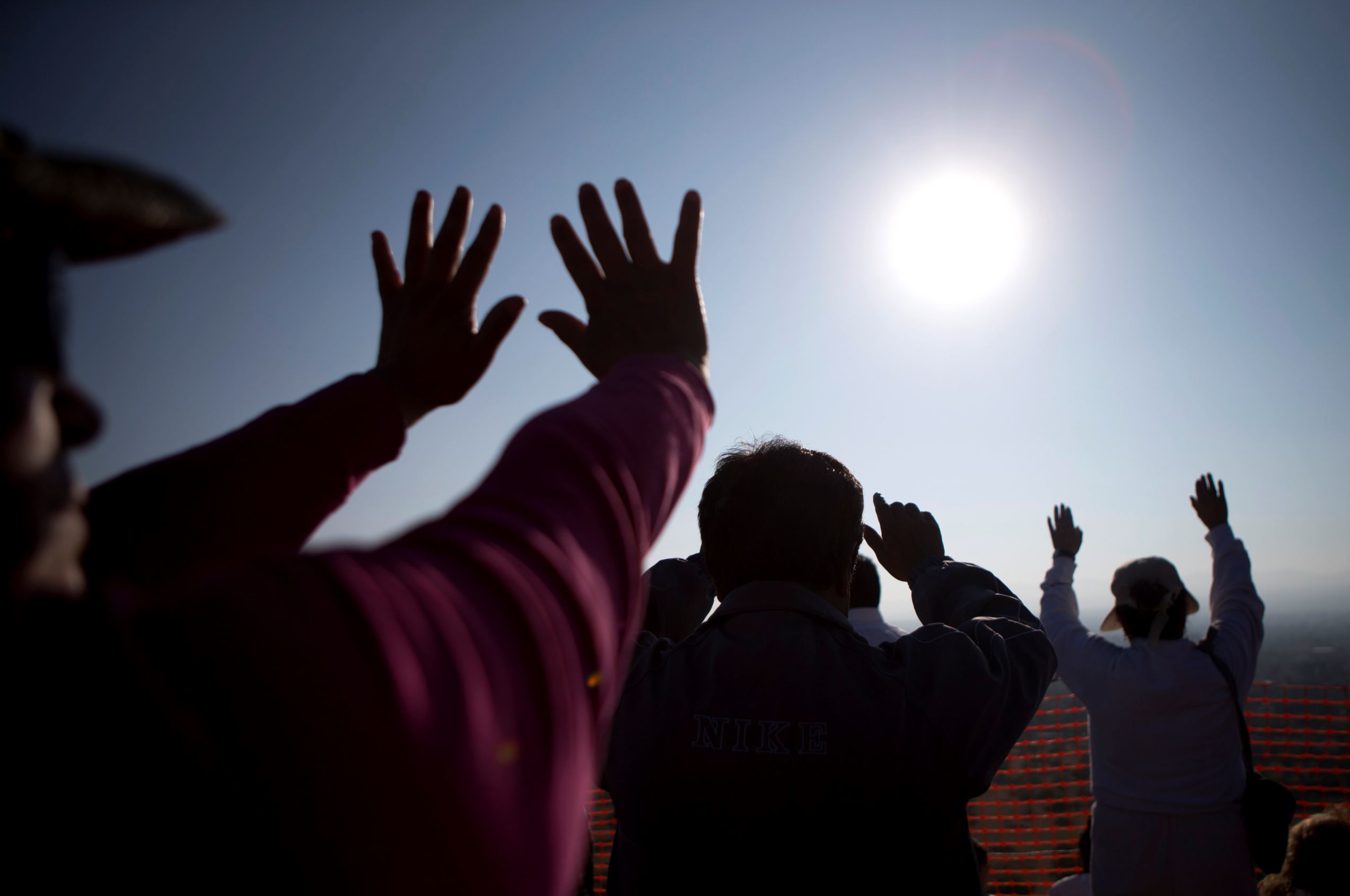 Perayaan Menyambut Datangnya Musim Semi di Berbagai Negara