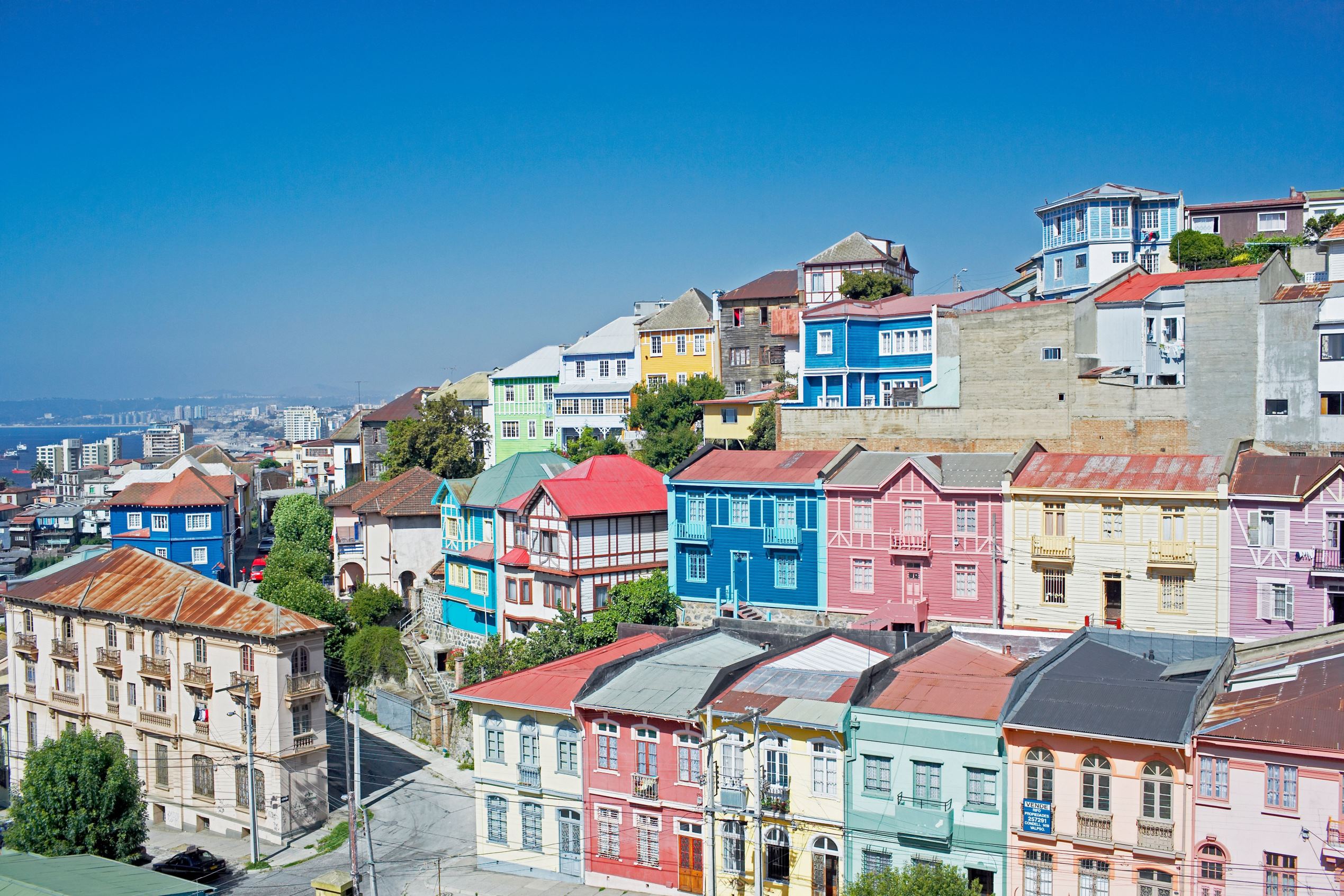 Gedung Penuh Warna di Berbagai Kota di Dunia
