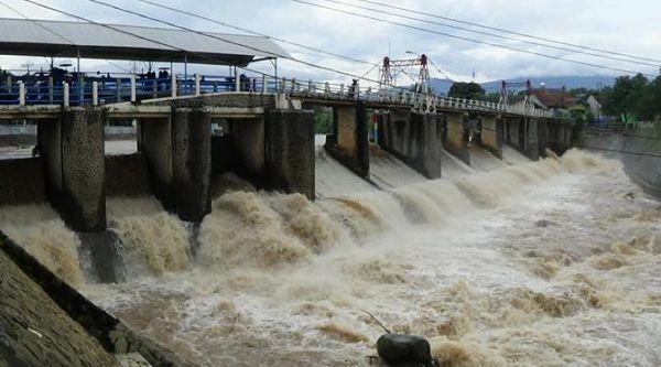 Hal-Hal Ini Sering Banget Disalahin Tiap Ada Banjir, Bener Ga Tuh Gan ?