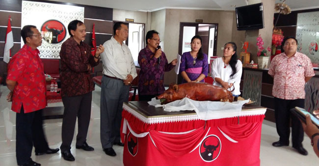 Anggota DPD Bali Arya Wedakarna Dorong Kuliner Babi di Kantin Sekolah, Ini Alasannya